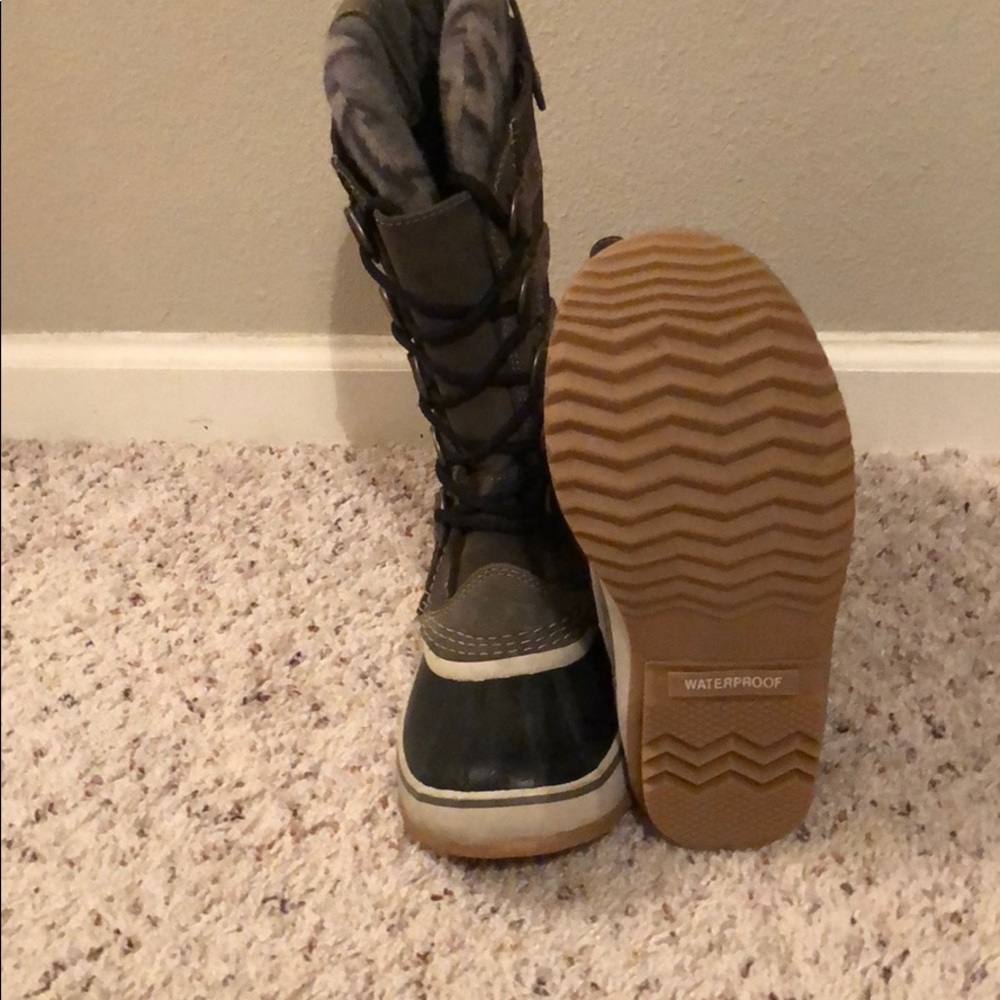 Sorel Knit Boot - Picture 2 of 5
